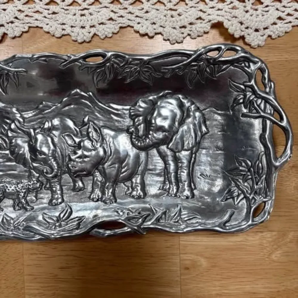 N/A serving tray